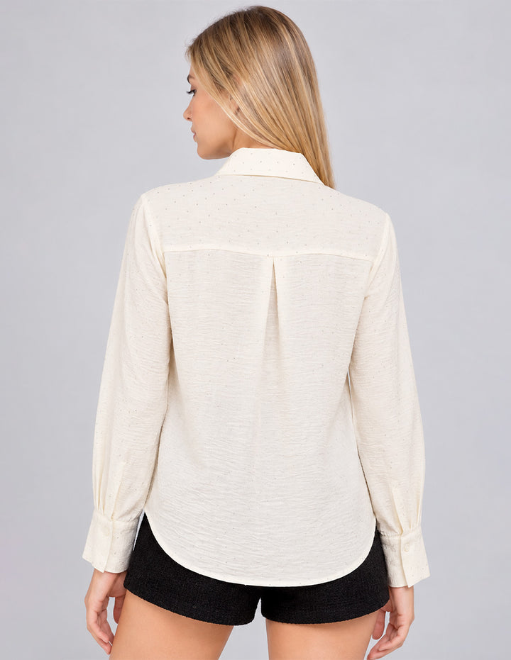 Blusa ivory de vestir y manga larga