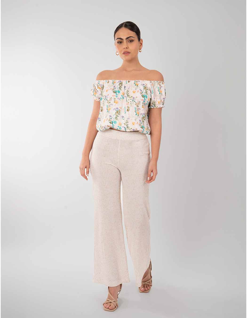 Blusa estampada off shoulders