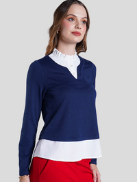 Blusa azul de manga larga con pretina blanca