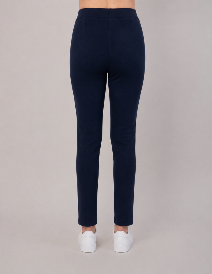 Pantalón de talle alto (disponible en azul y gris)