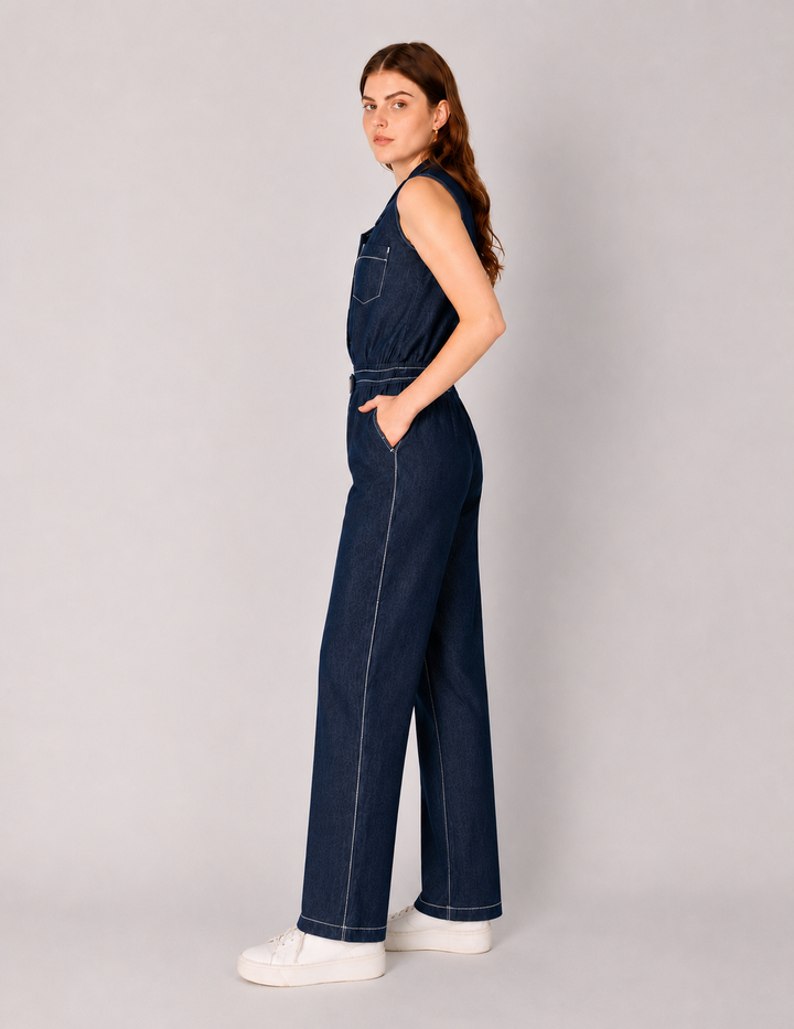 Jumpsuit largo azul y botones enfrente