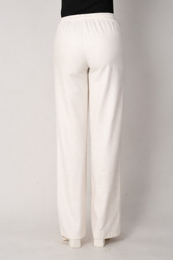 Pantalon ivory casual con resorte corte recto (Conjunto)