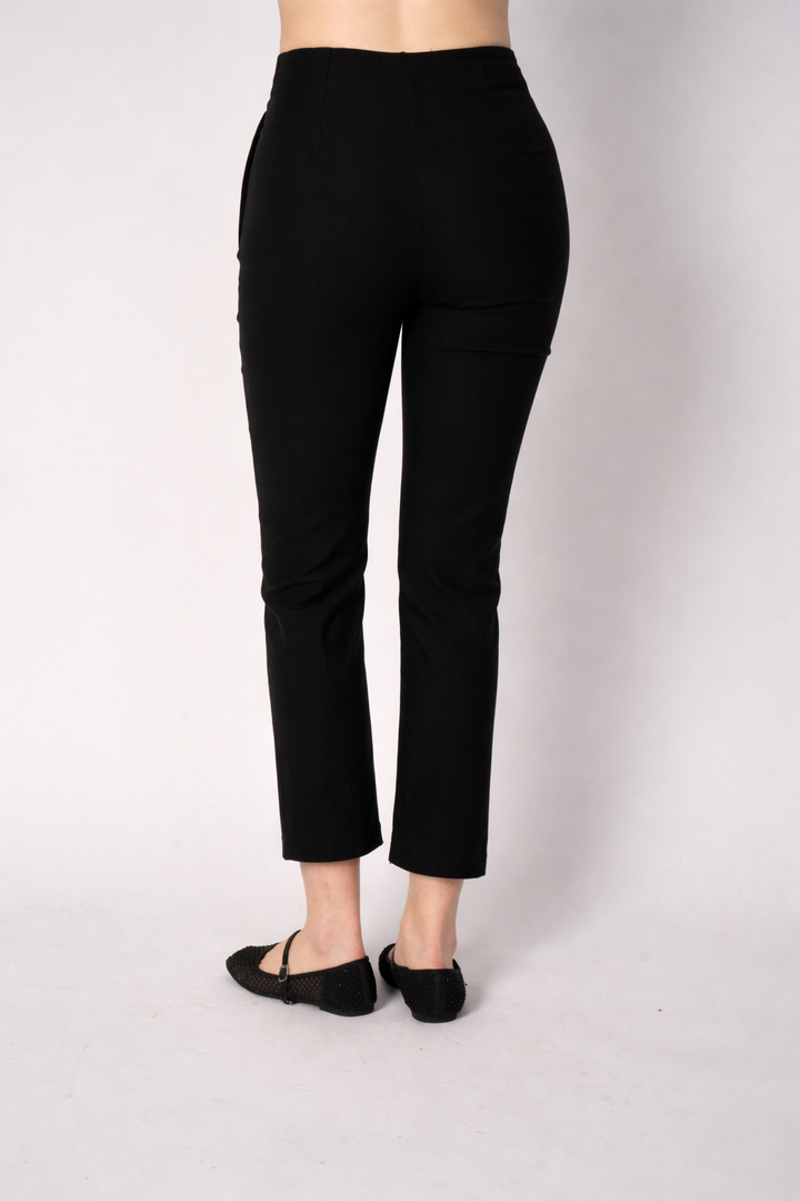 Pantalón a la cintura largo tobillero (disponible en negro y blanco con negro)