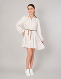 Vestido corto estampado con jareta en cintura