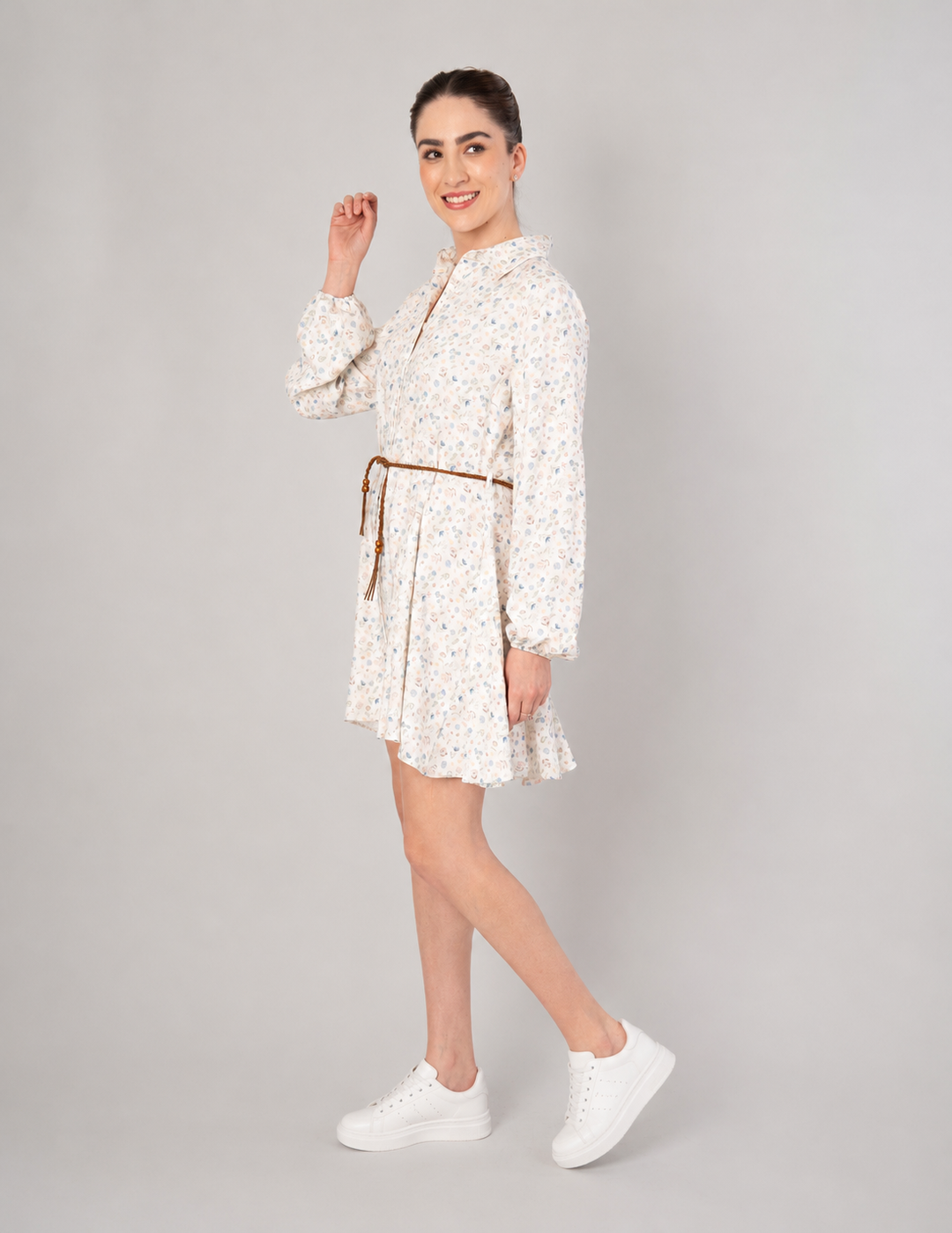 Vestido corto estampado con jareta en cintura