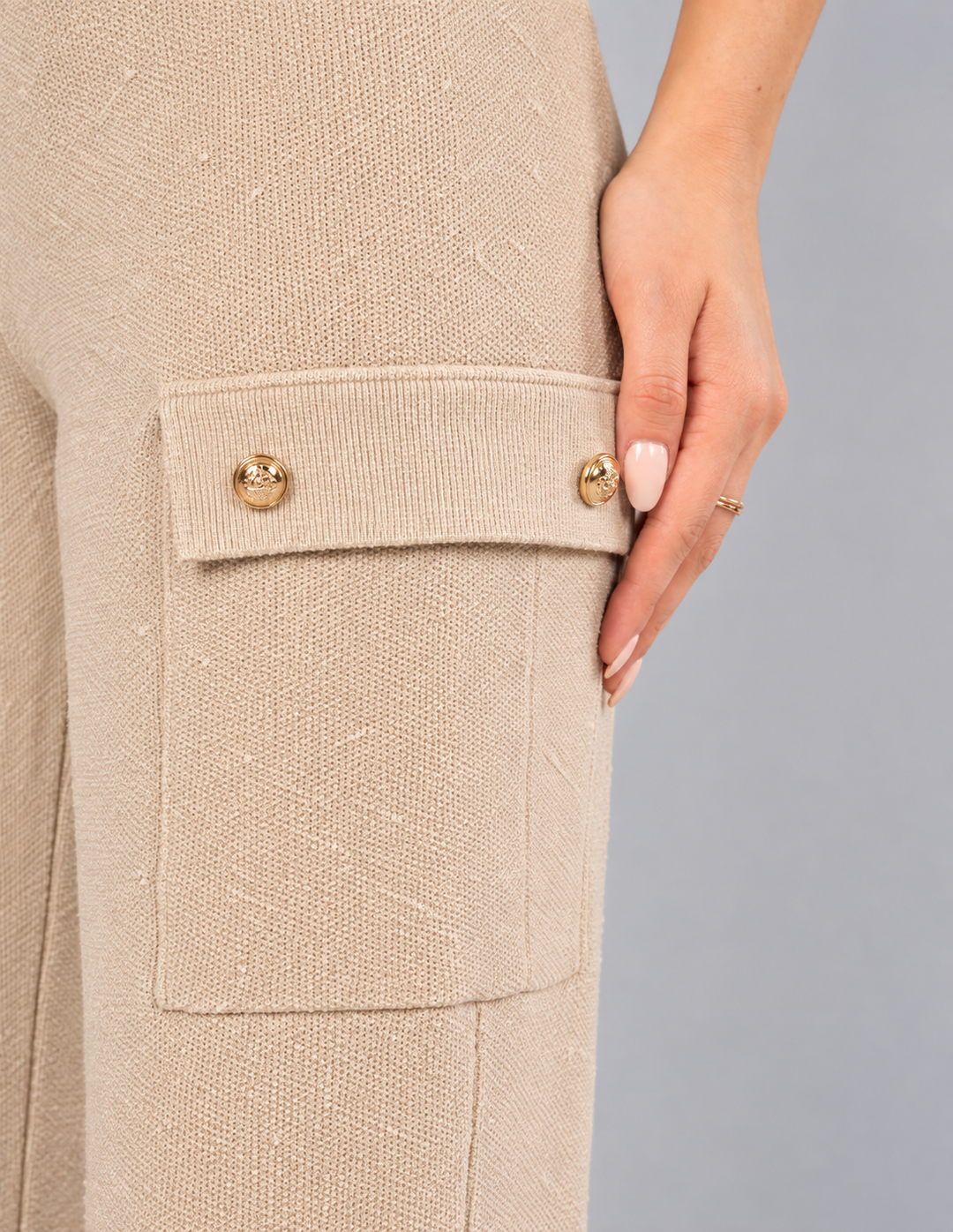 Pantalón beige de tejido de punto (Conjunto)