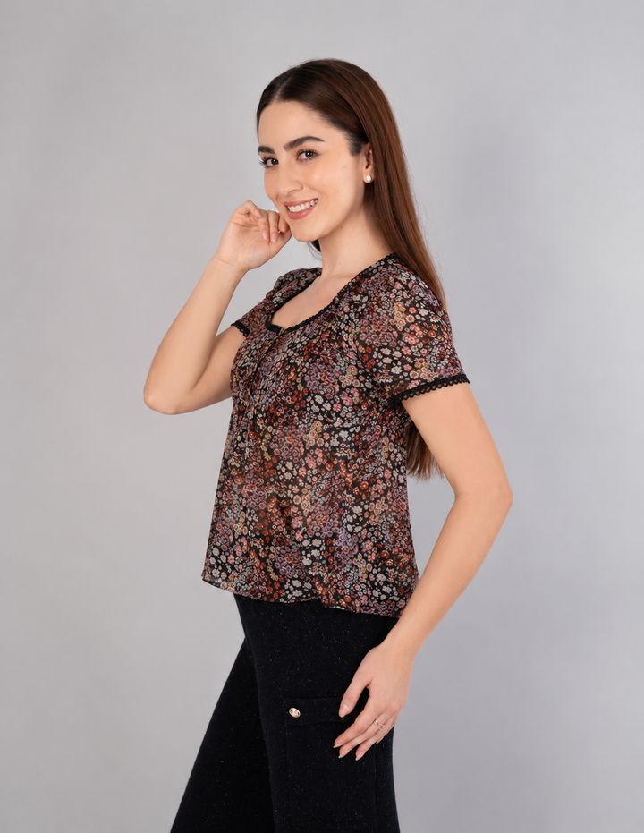 Blusa estampada floral de manga corta