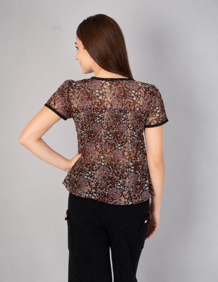 Blusa estampada floral de manga corta