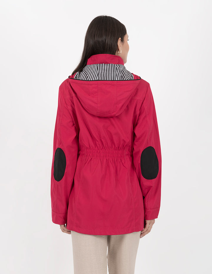 Chamarra fiusha repelente al agua