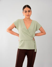 Blusa verde agua con cinta