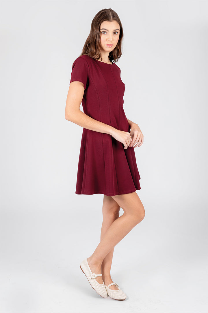 Vestido corto vino línea A