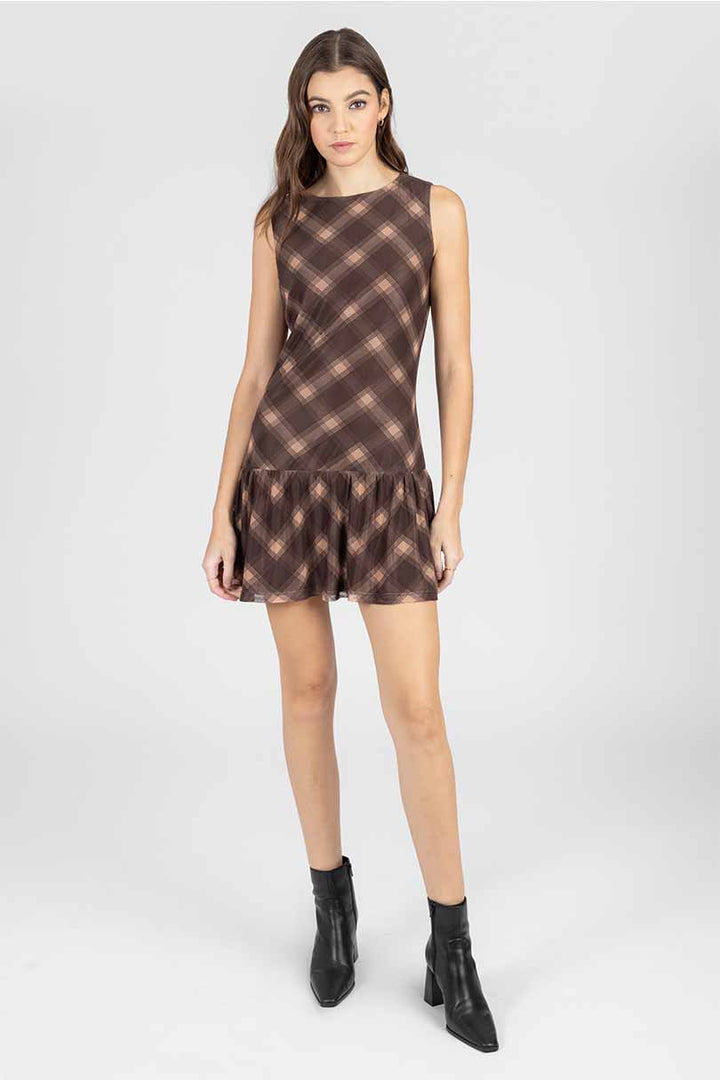 Vestido corto café con efecto degradado
