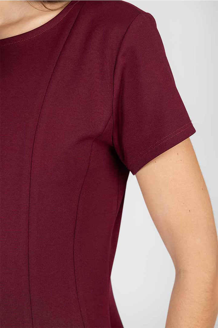 Vestido corto color vino