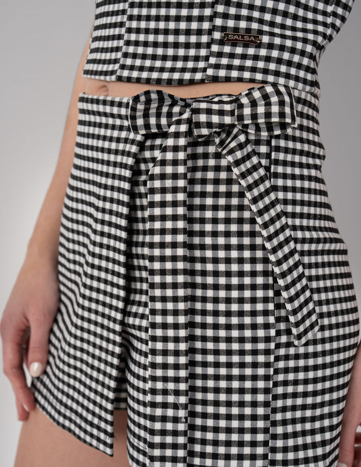 Short falda con diseño de cuadros (Conjunto)