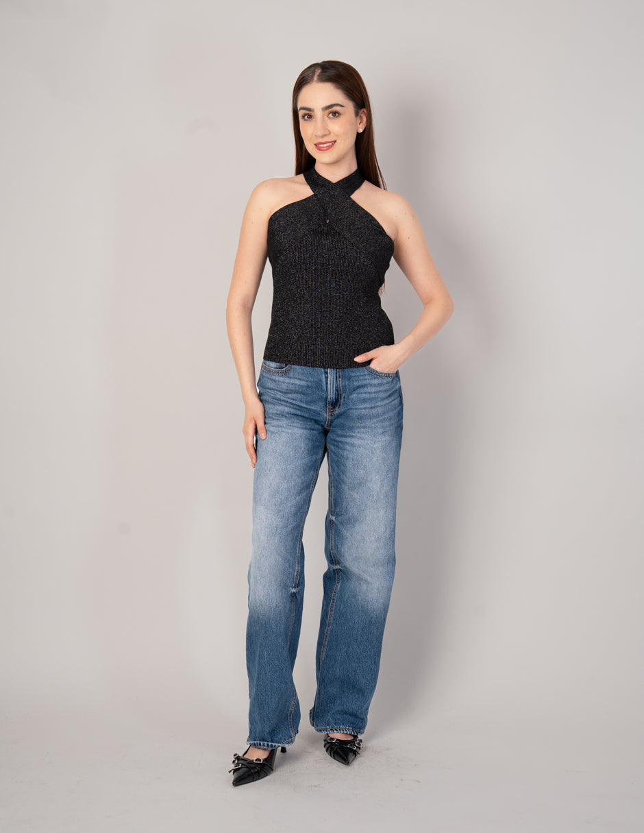 Blusa negra halter con brillos