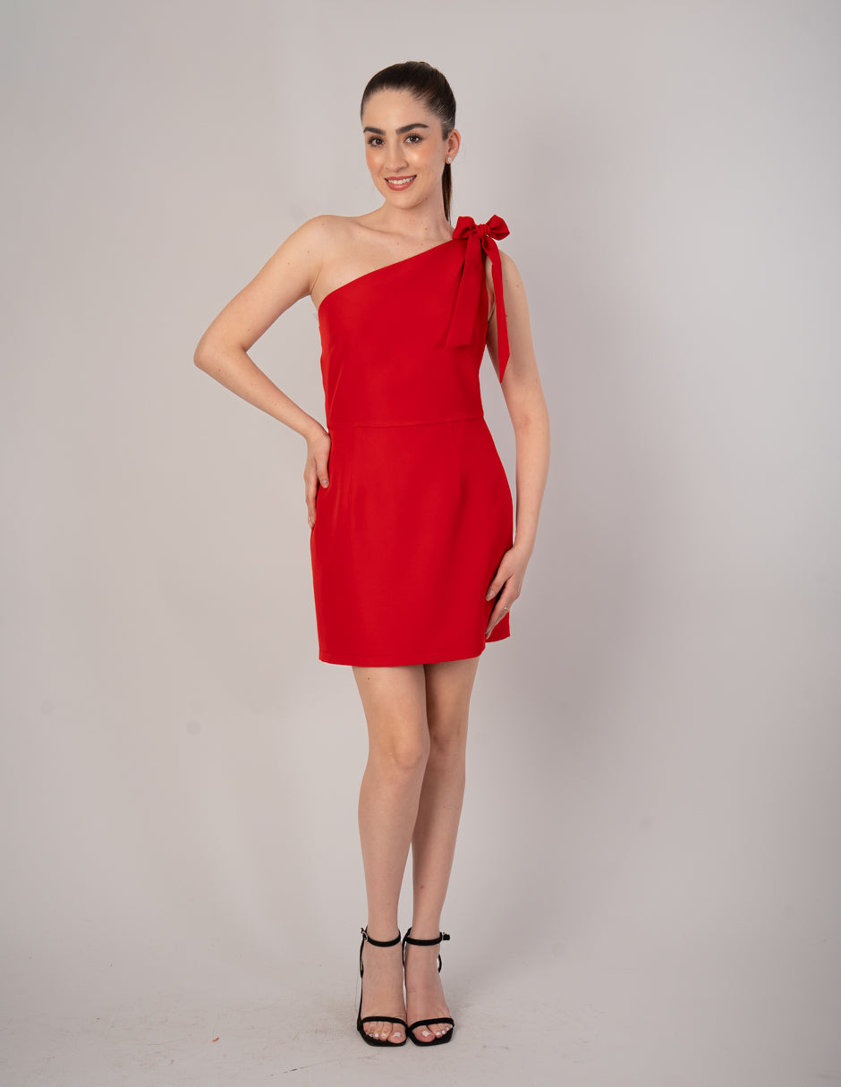 Vestido corto rojo  de una manga