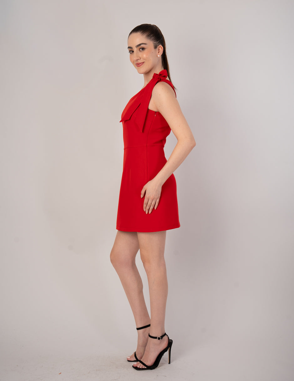 Vestido corto rojo  de una manga
