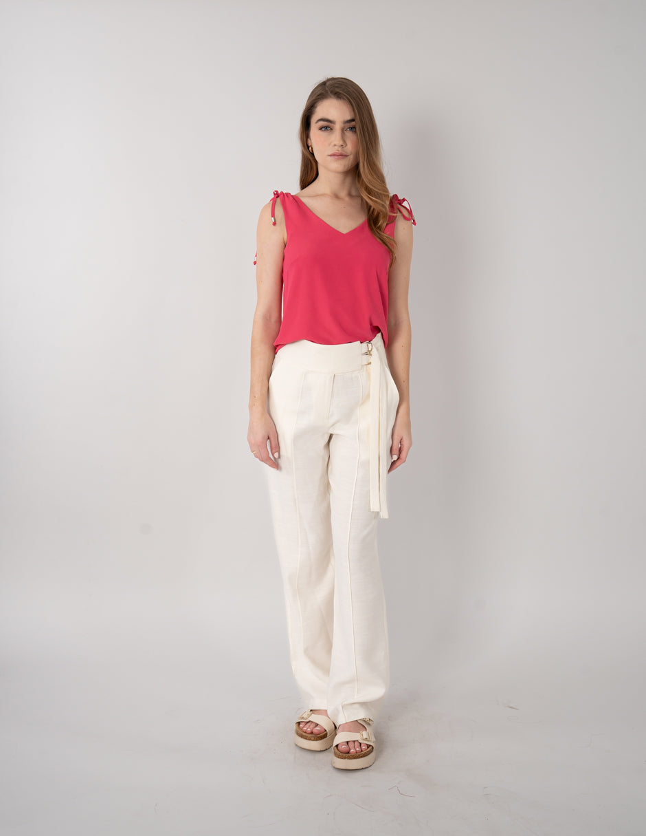 Blusa rosa con escote V