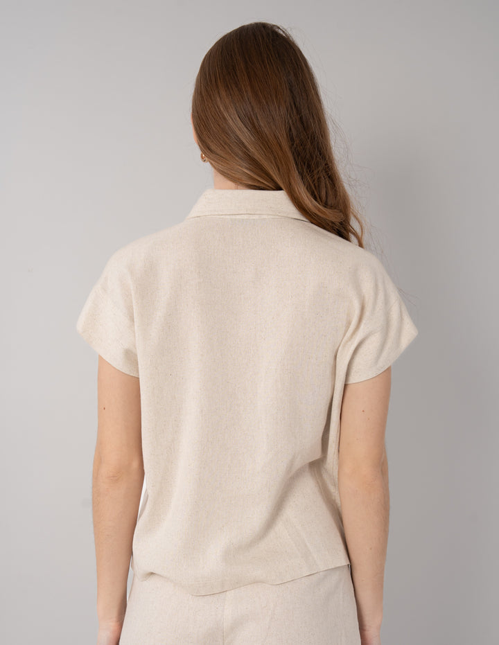 Blusa beige de manga corta (Conjunto)