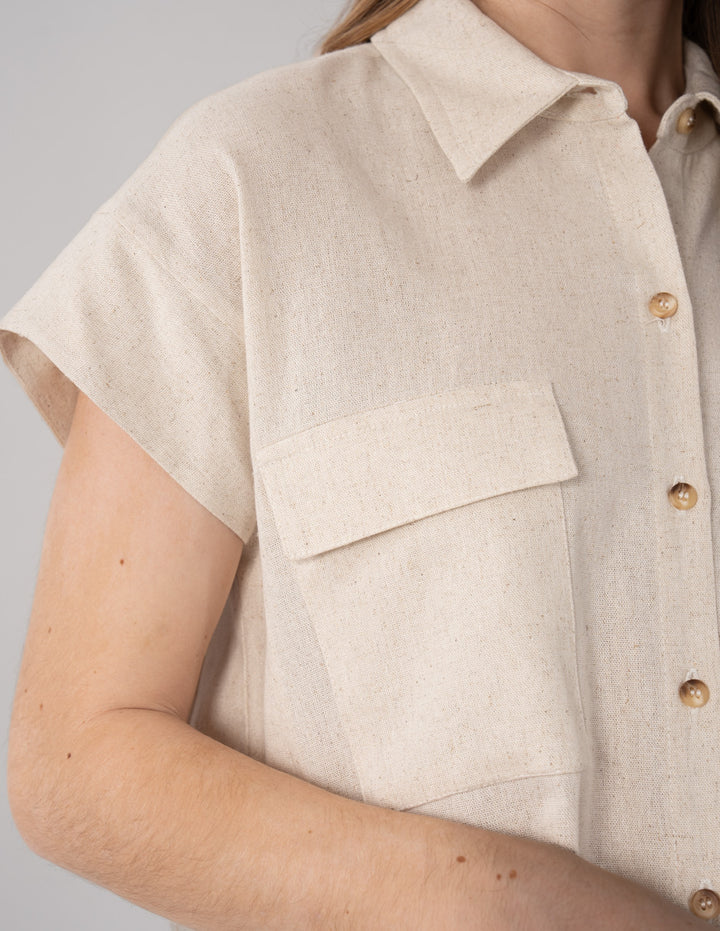 Blusa beige de manga corta (Conjunto)