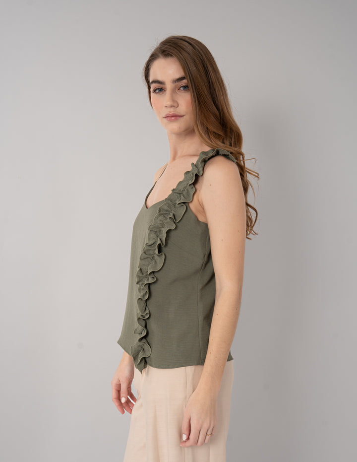 Blusa verde con detalle de escarola al costado