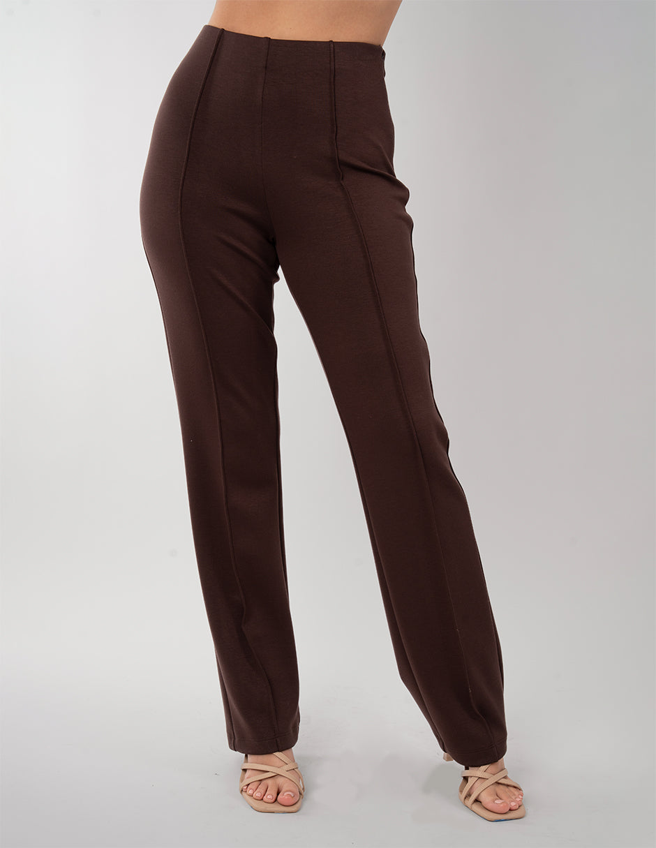 Pantalón café de vestir con talle a la cintura