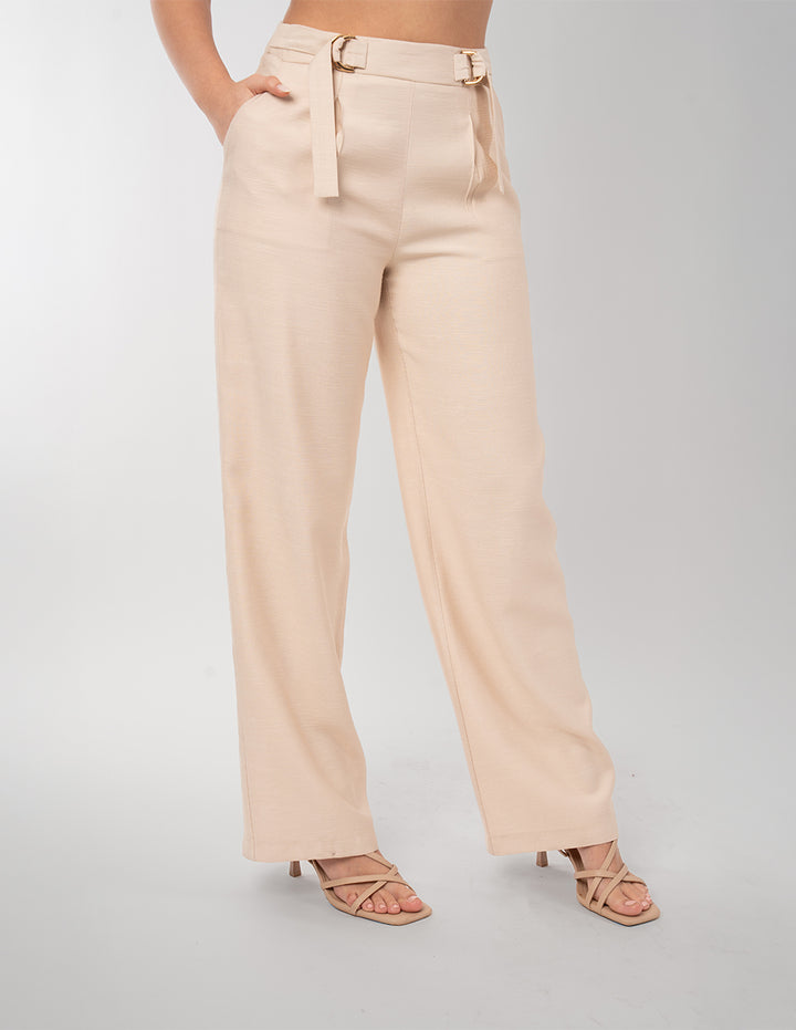 Pantalón de vestir ivory con detalle en cintura