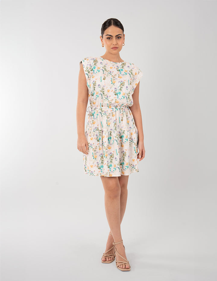 Vestido estampado con smock en cintura