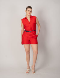 Jumpsuit corto con detalle de cinturón (disponible en rojo y blanco dots)