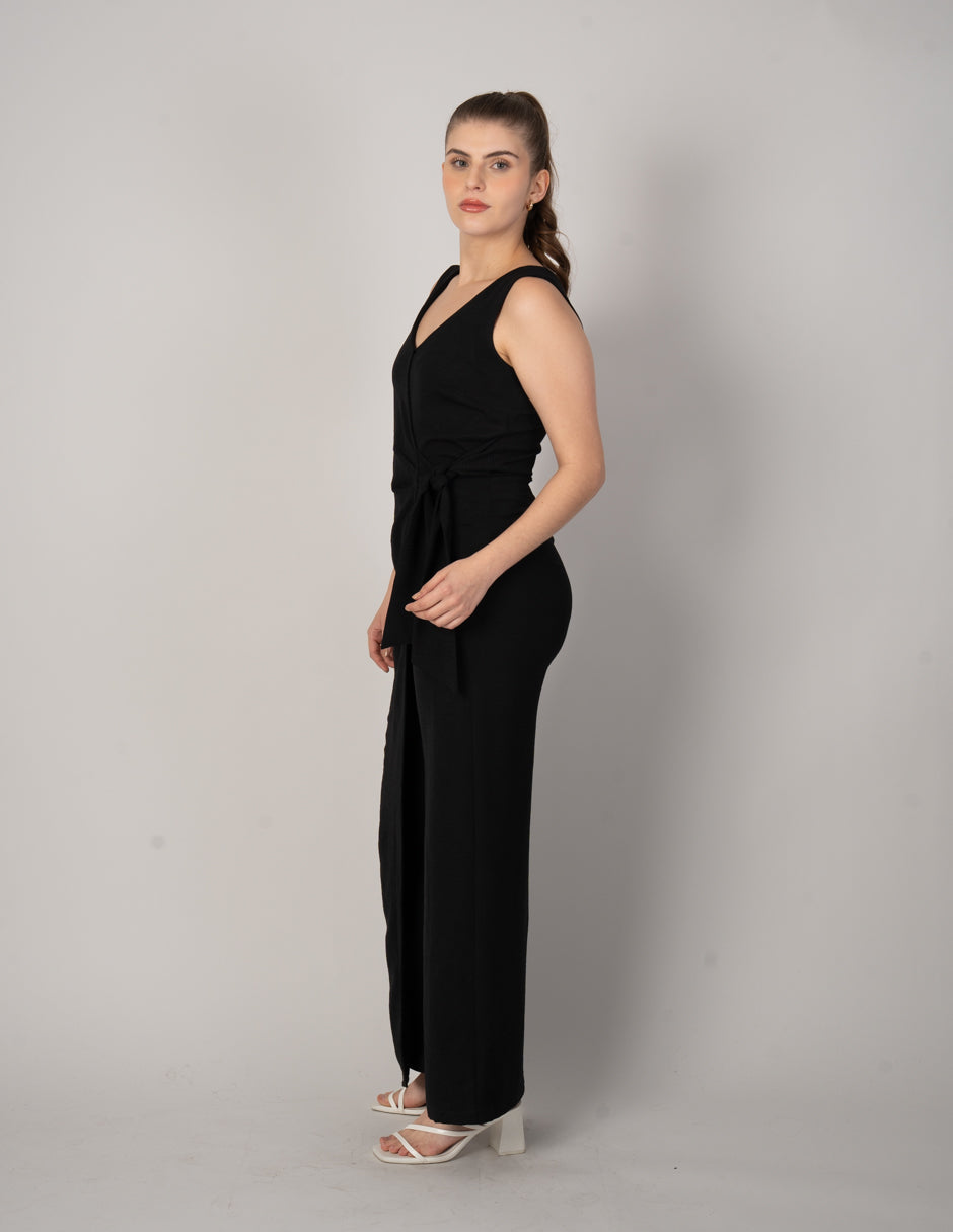 Jumpsuit largo negro y escote V