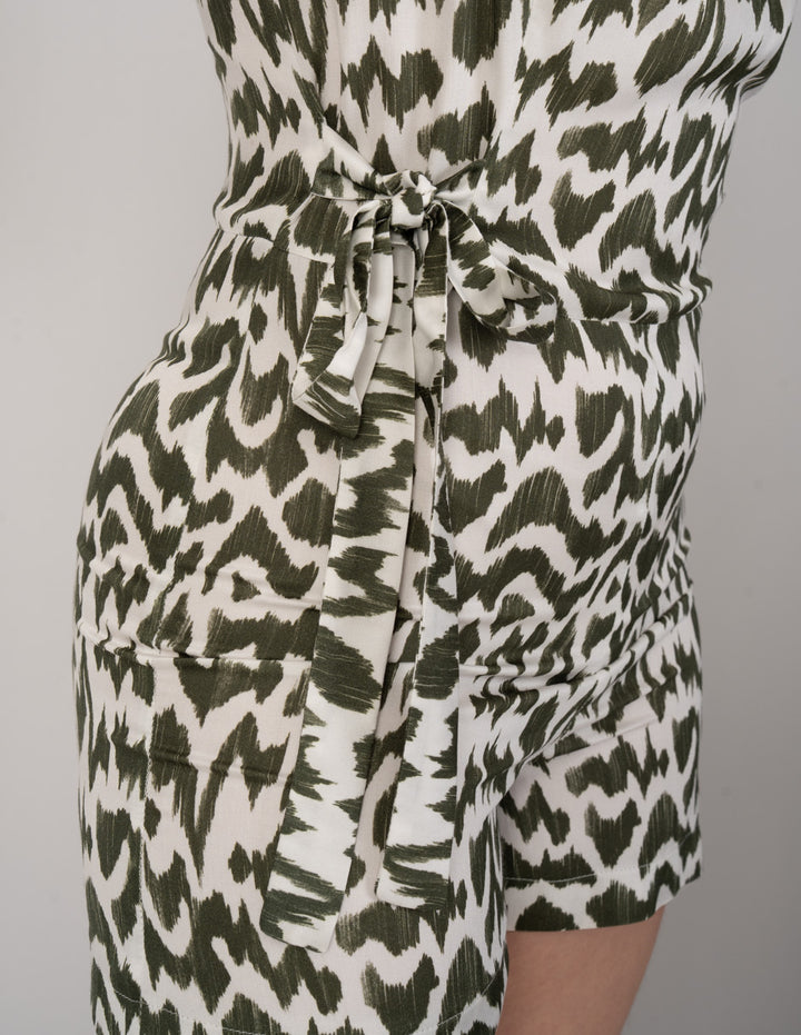 Jumpsuit corto estampado verde