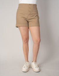 Short arena a la cintura